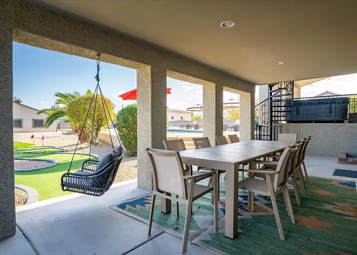 Your Unique Desert Compound - Amenities Galore