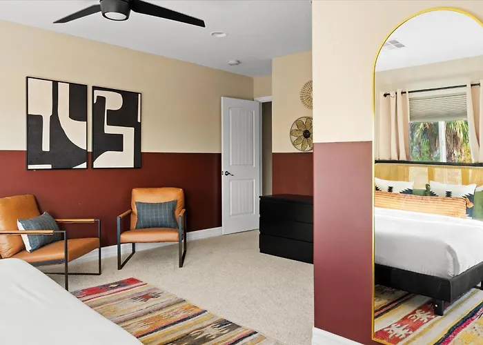 Your Unique Desert Compound - Amenities Galore * Peoria
