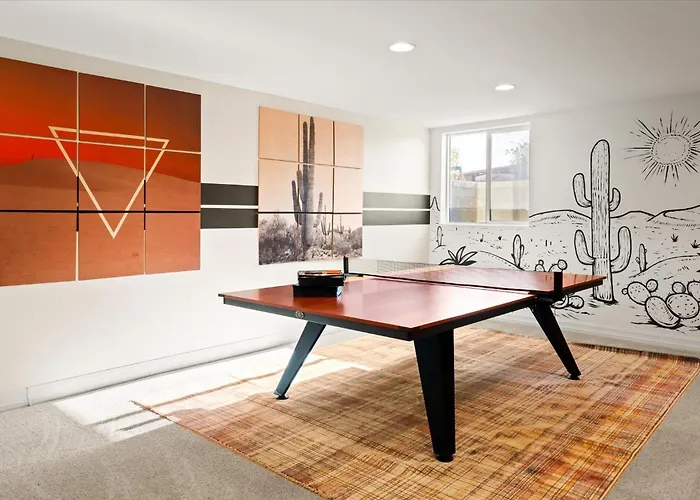 Your Unique Desert Compound - Amenities Galore Peoria